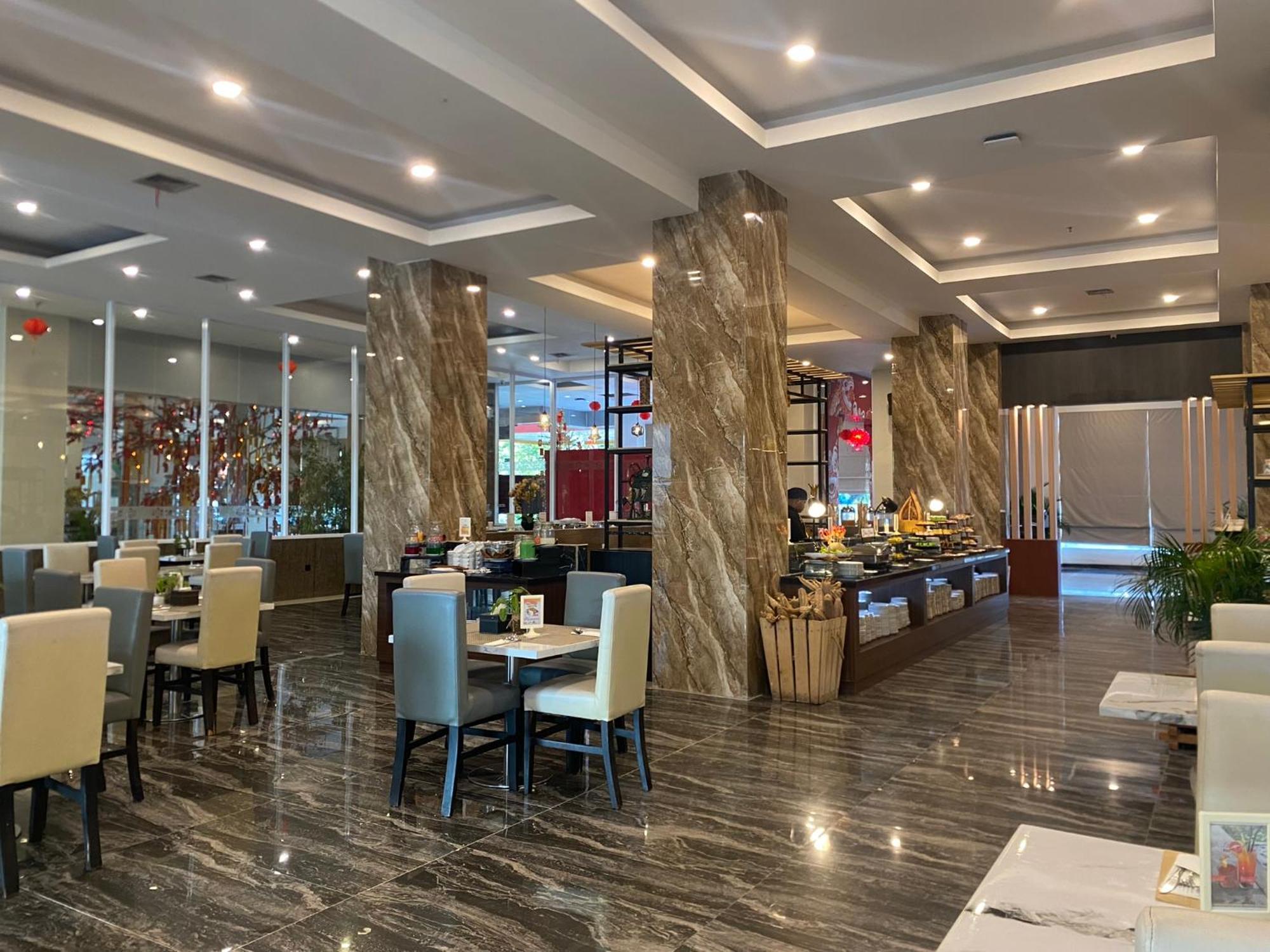 Vega Prime Hotel & Convention Соронг Экстерьер фото
