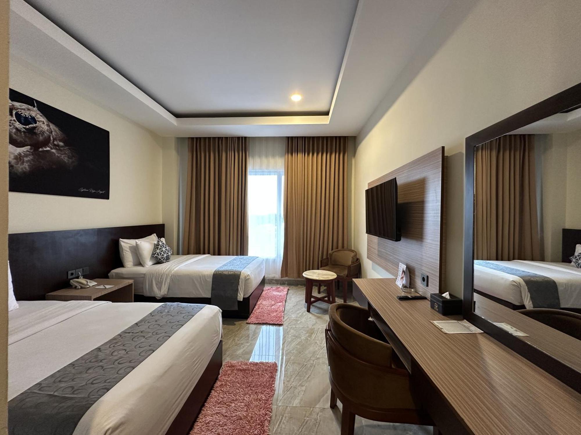 Vega Prime Hotel & Convention Соронг Экстерьер фото